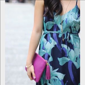 ✨Tropical Print Loft Maxi Dress!✨